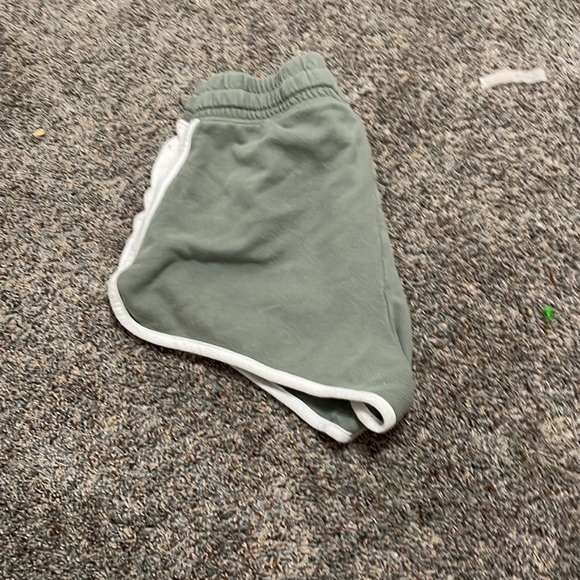 green short shorts - Picture 2 of 4